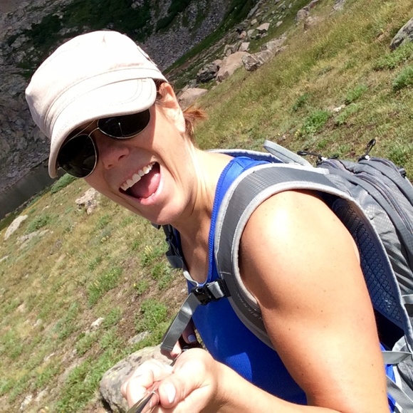 Meet your Posher, Robyn - Picture 1 of 1